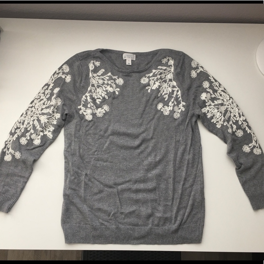 Market & Spruce sweater